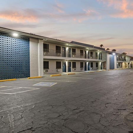 Travel Inn Phoenix Exterior foto